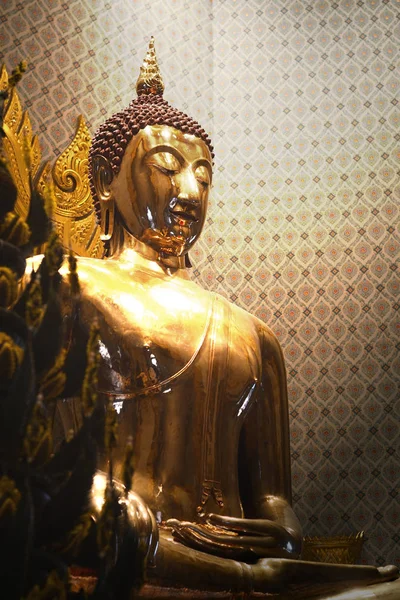 Wat Traimitr Templo Tailandês Buda Dourado Wat Traimitr — Fotografia de Stock