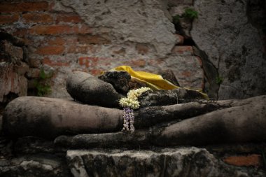 Wat Mahaeyong Ayuttaya, Tayland 'daki antik Buda kumtaşı.