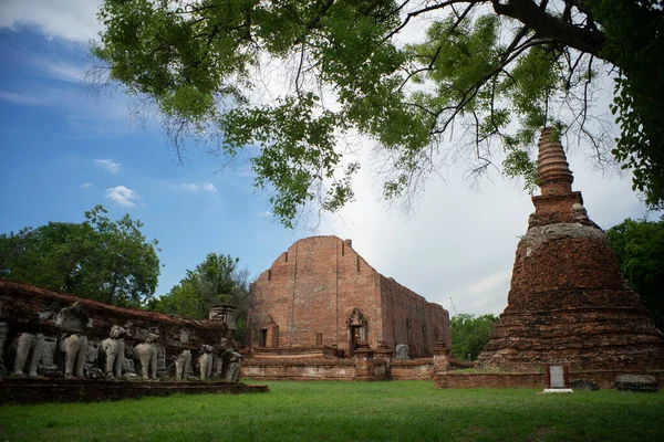 Αρχαίος Ναός Στο Wat Mahaeyong Ayuttaya Ταϊλάνδη — Φωτογραφία Αρχείου