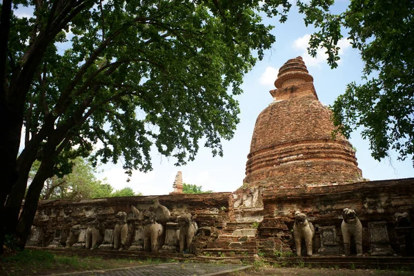 Antigua Piedra Arenisca Pagoda Wat Mahaeyong Ayuttaya Tailandia — Foto de Stock