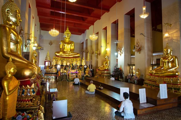 Templo Público Lugar Famoso Wat Mahathat Yuwaratrangsarit Bangkok Tailândia Tailandês — Fotografia de Stock