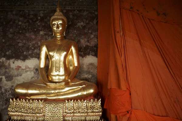 Golden Stato Buddista Costruzione Wat Suthat Thepwararam Questo Tempio Luogo — Foto Stock