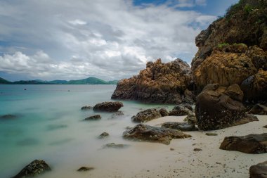 Güzel tropik ada plajı - Koh Kham Sattahip, Chonburi, Tayland