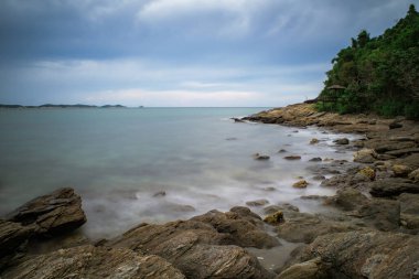 Khao Leam Ya Ulusal Parkı Rayong ili, Tayland 'da güzel bir plaj.