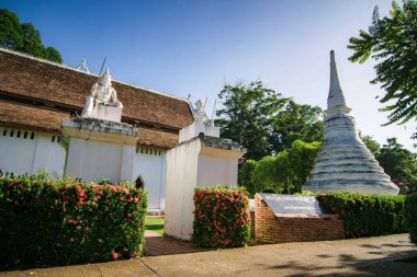 Wat Phra Chae Haeng Kadim ve Tayland 'ın Nan bölgesindeki ünlü tapınak.