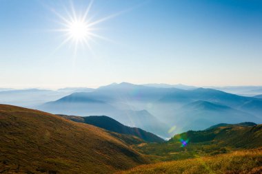 Sabah sisinde Karpat Dağları, Ukrayna