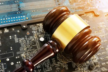 Tokmak ve elektronik cihazlar. Blockchain Yönetmeliği.
