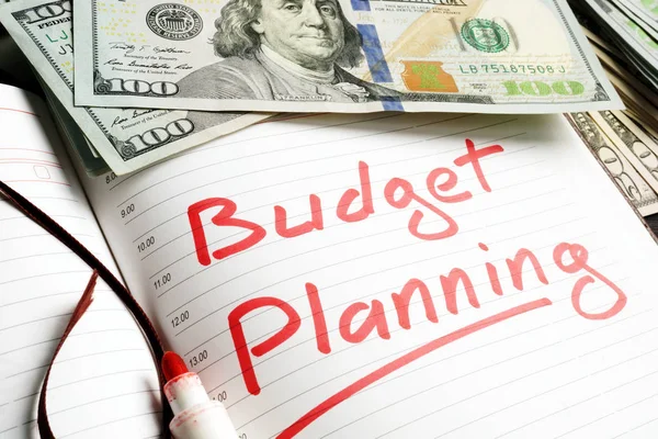 Planowanie Budżetu Odręcznie Notatkę Pieniądze — Zdjęcie stockowe