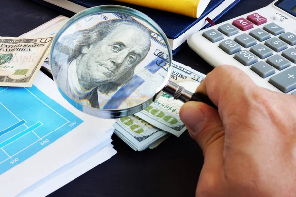 Man Looking Magnifying Glass Dollar Banknote Audit Financial Research — Stock Photo, Image