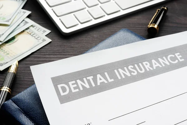 Assicurazione Dentistica Denaro Penna — Foto Stock