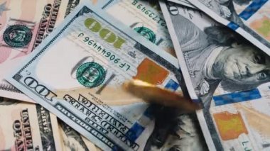 Bitcoin iplik doları banknot üzerinde. Cryptocurrency Satım ve ticaret.