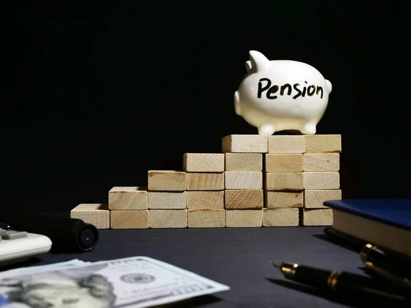 Pension Prasátko Dřevěných Schodech Důchodové Spoření — Stock fotografie