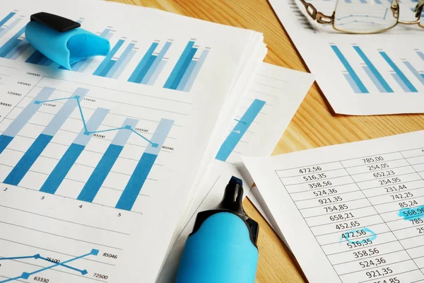 Business assessment concept. Financial reports for auditing. — Stock Photo, Image