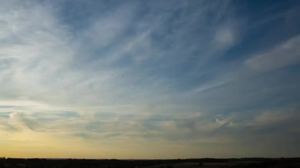 Καλοκαιρινό Ηλιοβασίλεμα Ώρα Λήξη Σύννεφα — Αρχείο Βίντεο