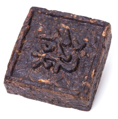 aromatik siyah pu-erh çay yunnan eyaleti Çin'den. Çift fermantasyon uğrar ve tuğla sıkıştırılmış bırakır. sağlıklı içecek.