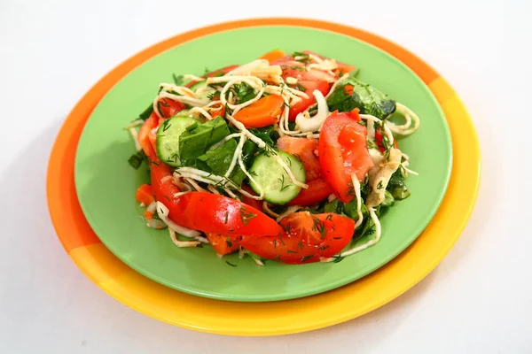 Salada Com Pepinos Tomates Ervas — Fotografia de Stock