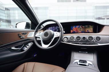 Lüks modern otomobil iç. Sığ dof.