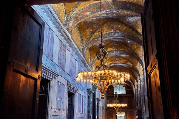 Het interieur van de Hagia Sophia, Ayasofya, Istanbul, Turkije. — Stockfoto