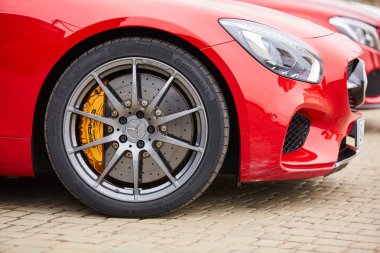 Kiev, Ukrayna - 4 Ekim 2016: Mercedes Benz yıldız deneyim. Test sürüşleri ilginç serisi