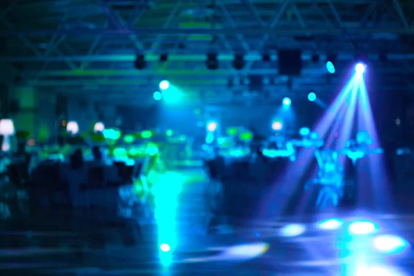 Blurred background of event concert lighting at conference hall — Stock Photo, Image