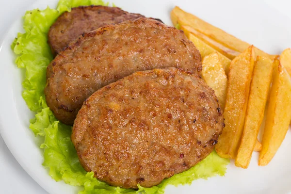 Cuisine turque Kofte ou Kofta. Boulettes de viande épicées Kebab ou Kebap — Photo