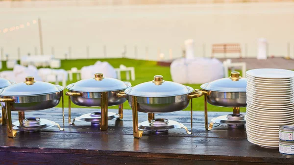 De catering bruiloft buffet klaar voor evenementen — Stockfoto