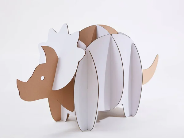 Dinosaur Triceratops made of cardboard. Idea for the birthday party, dino party or photo session — Stock Photo, Image