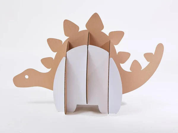 Dinosaur Stegosaurus made of cardboard. Idea for the birthday party, dino party or photo session — Stock Photo, Image