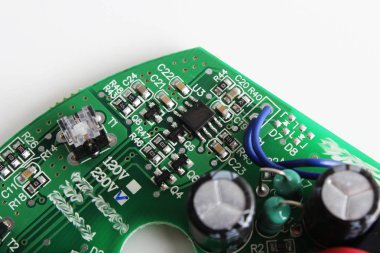 mikroçip elektronik bileşenleri kurulu