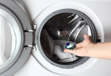 deterjan kapsül çamaşır makinesi el