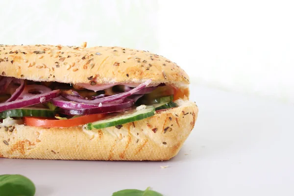 Sandwich Baguette Sesame Vegetables Light Background — Stock Photo, Image