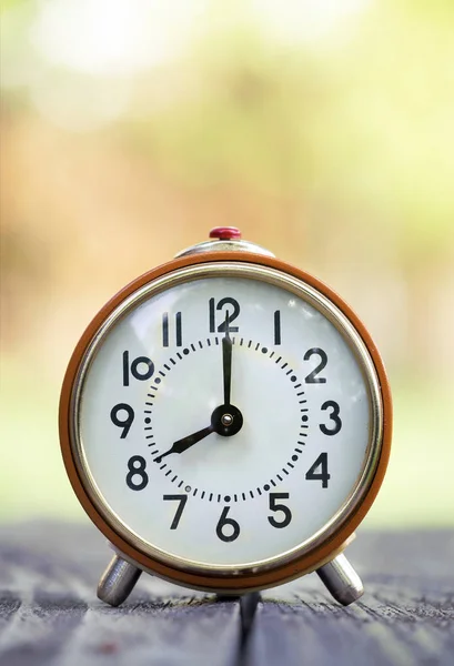 Time Concept Retro Orange Alarm Clock Close Vertical — Stock Photo, Image