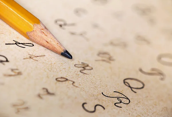 Dyslexia concept, pencil and alphabet handwriting — Stock Photo, Image