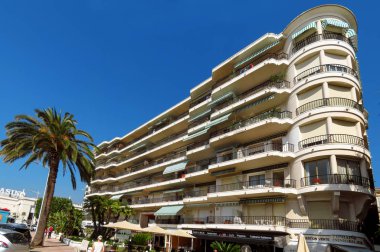 Menton, Fransa - 30 Haziran 2018: Şehir'in mimaride. Menton küçük sahil kasabasıdır Fransız Rivierası'nda.