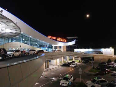 Almaty-E - havaalanı mimarisi