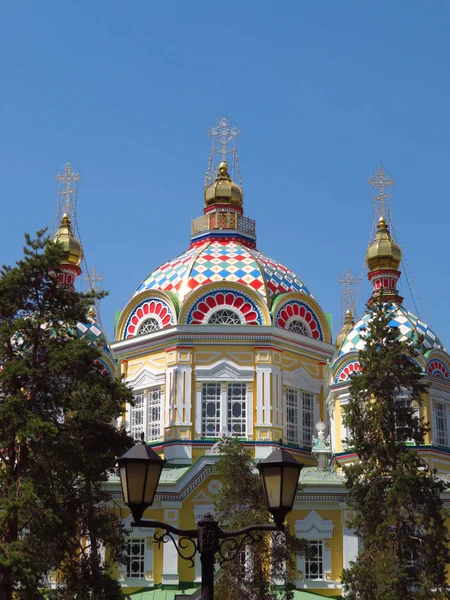 Almaty - Cattedrale dell'Ascensione — Foto Stock