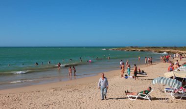 Punta Arenas (Playa Punta Arenas), Makanao, ada Margarita, Venezuela - 08 Ocak 2015: Karayip Denizi ve Plajı