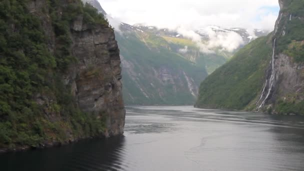Nel Geirangerfjord Stranda Norvegia — Video Stock