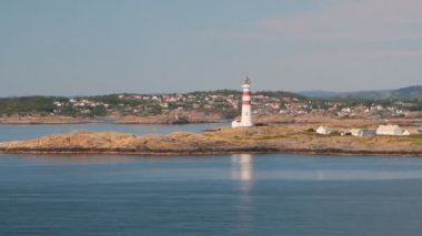 Yalı ve işaret. Kristiansand. Norveç