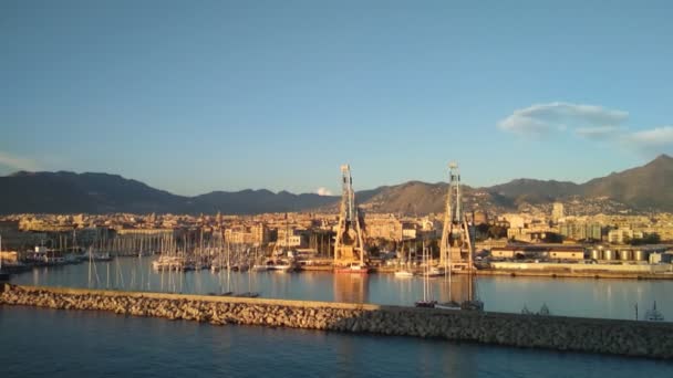 Λιμάνι Πόλη Και Βουνά Παλέρμο Ιταλία — Αρχείο Βίντεο