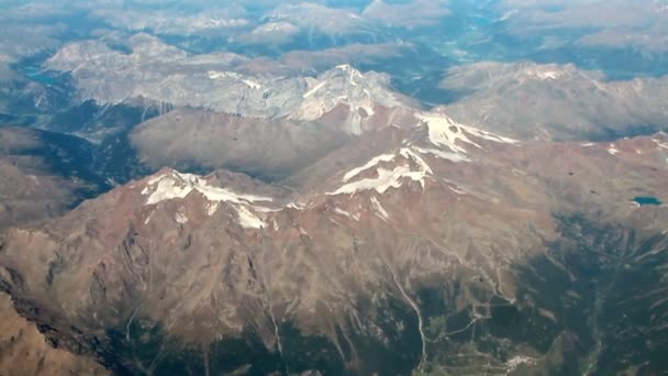 Fotografía Aérea Cumbres Montaña Cubiertas Nieve Verano Austria — Vídeos de Stock