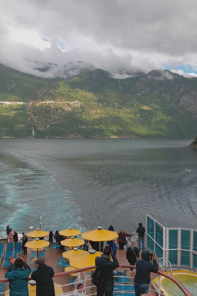 Hellesylt Geiranger Stranda Norwegen Juli 2018 Decks Von Kreuzfahrtschiffen Schiffe — Stockfoto