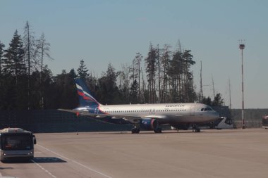 Sheremetyevo, Moskova, Rusya - Eylül 14, 2018: Uçak Havaalanı'nda Park üzerinde 