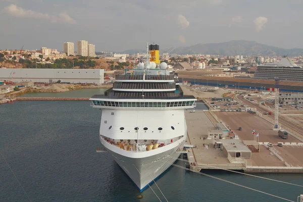 Cruise Liner Moored Port Marseille France — Stock Photo, Image