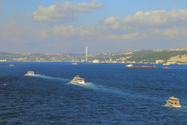 Boğaz, Atatürk Köprüsü. Istanbul, Türkiye
