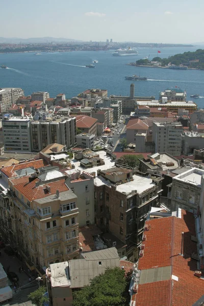 城市和海洋海湾 土耳其伊斯坦布尔 — 图库照片