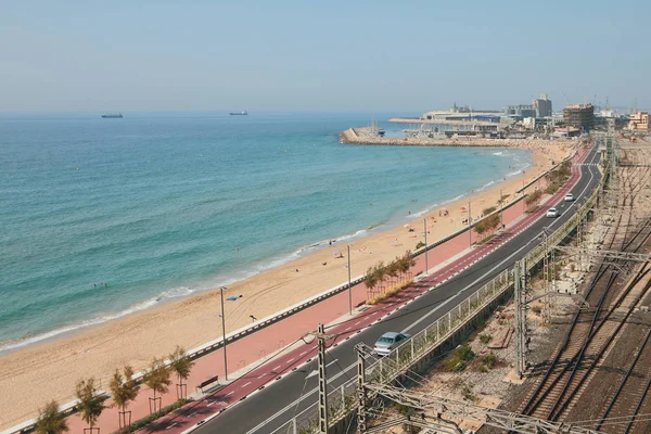 Moře Písečná Pláž Dálnice Podél Pobřeží Tarragona Španělsko — Stock fotografie