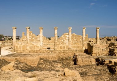 Paphos Archaeological Park, Kıbrıs Theseus House, doğal columds kalır