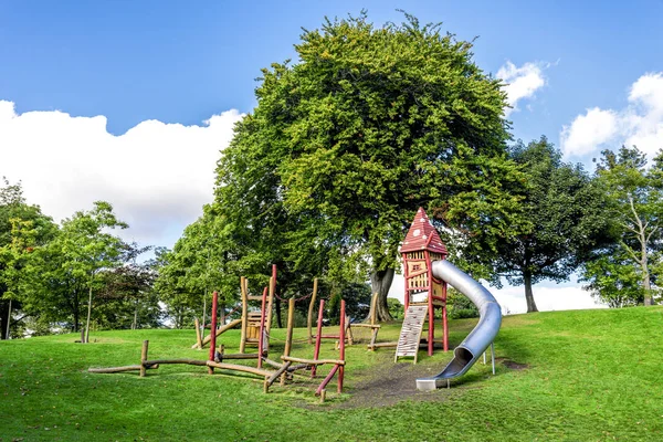 Small Obstacle Course Tall Magic House Tube Slide Duthie Park — Stock Photo, Image