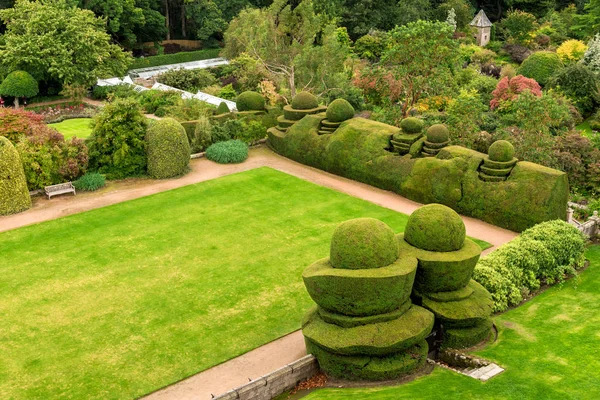 Una Vista Giardino Paesaggistico Ben Curato Una Delle Camere Crathes — Foto Stock